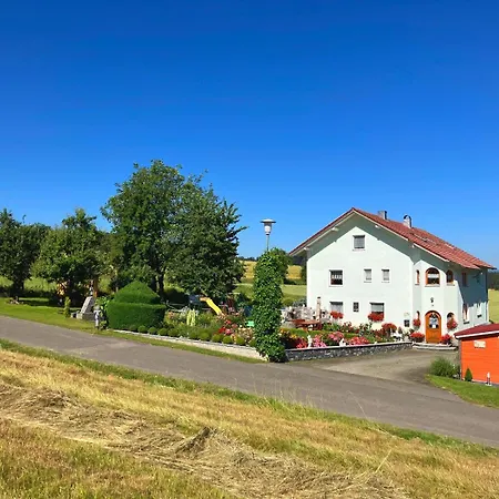 Haus Elfriede Neukirchen beim Heiligen Blut
